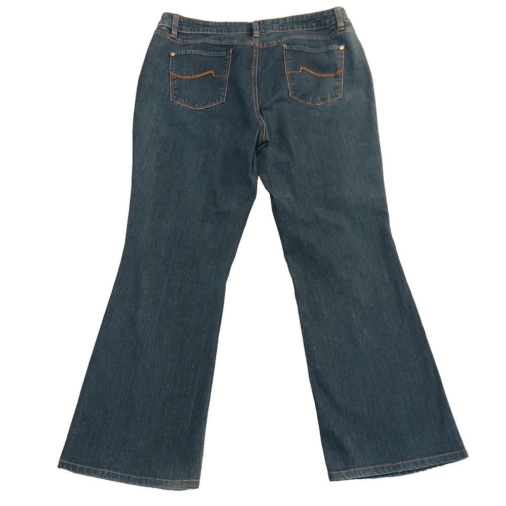 Apt 9 Women Classic Bootcut Denim Jean 16 Mid Rise Dark Stretch Everyday Basic - Picture 2 of 12